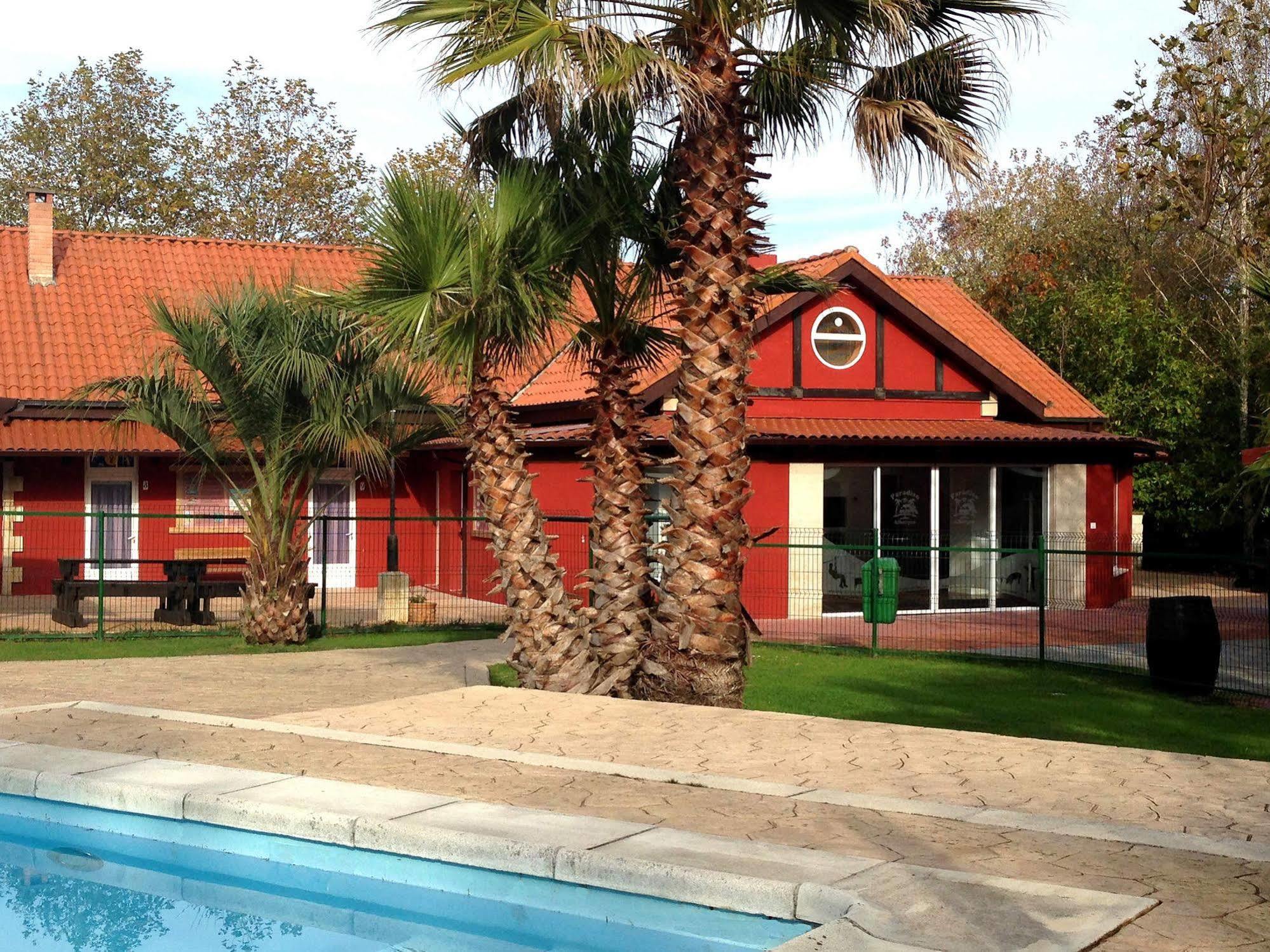 Hostel Albergue Paradiso Hinojedo Екстер'єр фото